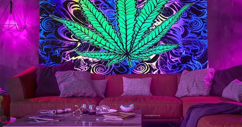 Weed tapestry
